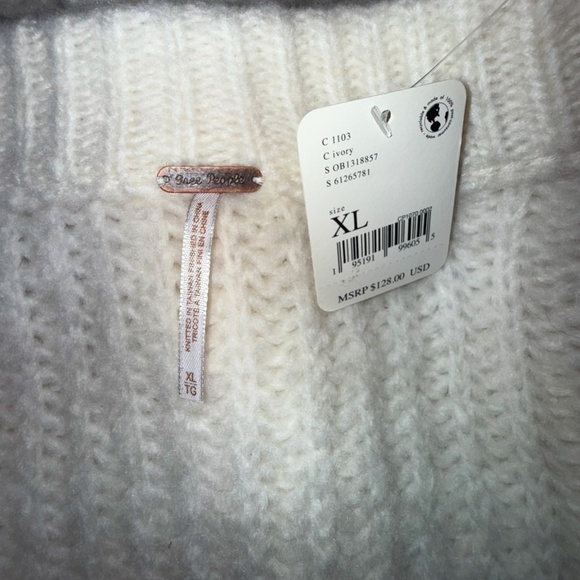 Free People Ivory Cable Knit Drop Shoulder Hi-Lo Oversized Pullover Sz X… - Picture 12 of 16